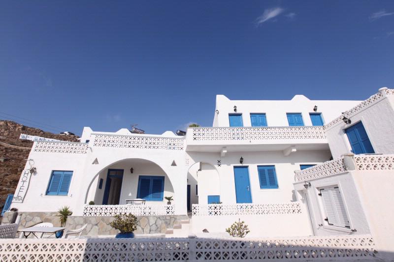 Mina Beach Agios Stefanos  Buitenkant foto
